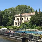 La Corte Di Lejlighedshotel Cernobbio