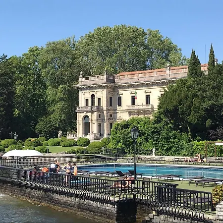 La Corte Di Lägenhetshotell Cernobbio